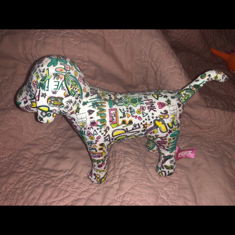 VS PINK DOG